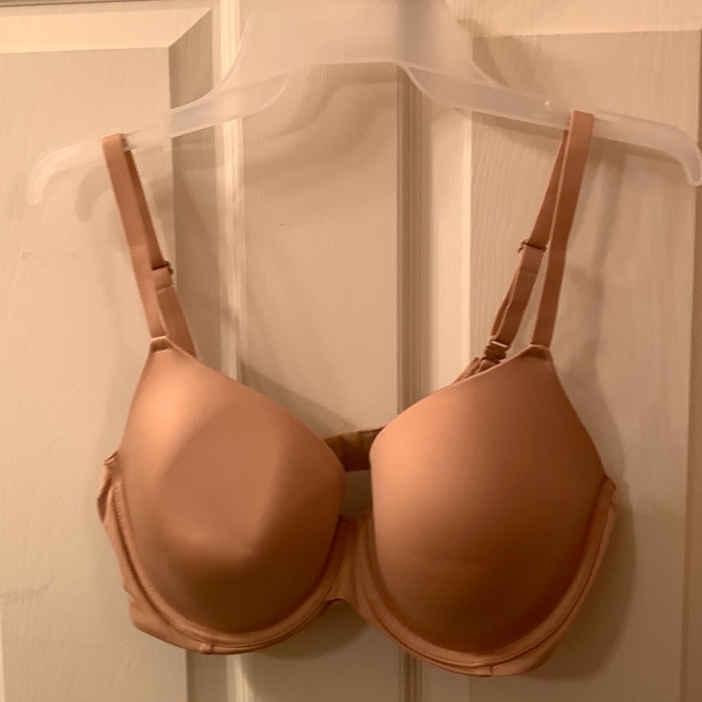 NWT Size 36D Tan Underwire Bra